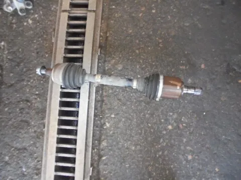 Ημιαξόνιο Εμπρός Αριστερό για ALFA ROMEO GIULIETTA (2010 - 2016) (940) Diesel Ημιαξόνιο Εμπρός Αριστερό για ALFA ROMEO GIULIETTA (2010 - 2016) (940) Diesel