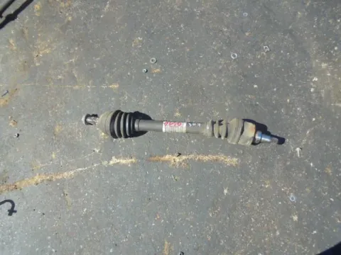 Ημιαξόνιο Εμπρός Αριστερό για PEUGEOT 307 (2001 - 2005) (3A) (3C) Ημιαξόνιο Εμπρός Αριστερό για PEUGEOT 307 (2001 - 2005) (3A) (3C)