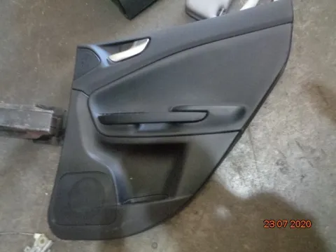 Επένδυση Πόρτας (Ταπετσαρία) Πίσω Δεξιά για ALFA ROMEO GIULIETTA (2010 - 2016) (940) , (2016 - ) (940) Επένδυση Πόρτας (Ταπετσαρία) Πίσω Δεξιά για ALFA ROMEO GIULIETTA (2010 - 2016) (940) , (2016 - ) (940)