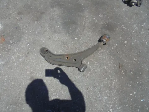 Ψαλίδι Εμπρός Δεξί για NISSAN ALMERA (1995 - 1998) (N15) Ψαλίδι Εμπρός Δεξί για NISSAN ALMERA (1995 - 1998) (N15)