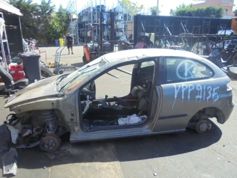 Τροπέτο Αμάξι κουφάρι Χ. Μηχανή Χ. Σασμάν Με Πίσω Άξονα Δισκόπλακες -ABS για SEAT IBIZA (2002 - 2006) (6LZ) Hatchback - 3dr *ΔΒ* -  Τροπέτο Αμάξι κουφάρι Χ. Μηχανή Χ. Σασμάν Με Πίσω Άξονα Δισκόπλακες -ABS για SEAT IBIZA (2002 - 2006) (6LZ) Hatchback - 3dr *ΔΒ* -