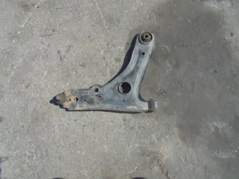 Ψαλίδι Εμπρός Δεξί για SEAT IBIZA (1999 - 2002) (6K) Ψαλίδι Εμπρός Δεξί για SEAT IBIZA (1999 - 2002) (6K)