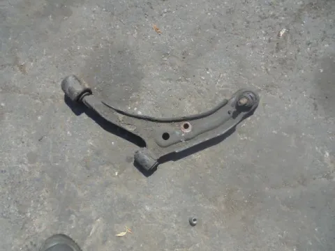 Ψαλίδι Εμπρός Δεξί για NISSAN ALMERA (1995 - 1998) (N15) , (1998 - 2000) (N15) Ψαλίδι Εμπρός Δεξί για NISSAN ALMERA (1995 - 1998) (N15) , (1998 - 2000) (N15)