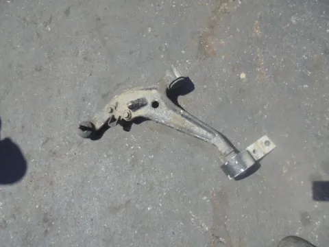 Ψαλίδι Εμπρός Αριστερό για NISSAN X-TRAIL (2001 - 2003) (T30)    ΠΑΛΕΤΑ *1*     *223237* Ψαλίδι Εμπρός Αριστερό για NISSAN X-TRAIL (2001 - 2003) (T30)    ΠΑΛΕΤΑ *1*     *223237*