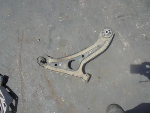 Ψαλίδι Εμπρός Δεξί για HYUNDAI GETZ (2002 - 2005) (TB) ΠΑΛΕΤΑ 2 *223977* Ψαλίδι Εμπρός Δεξί για HYUNDAI GETZ (2002 - 2005) (TB) ΠΑΛΕΤΑ 2 *223977*