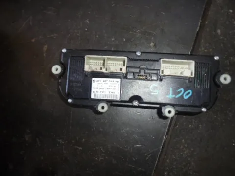 Χειριστήρια Καλοριφέρ 3T0907044AB για SKODA OCTAVIA (2008 - 2013) 5 (1Z3-5) -  Χειριστήρια Καλοριφέρ 3T0907044AB για SKODA OCTAVIA (2008 - 2013) 5 (1Z3-5) -