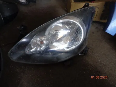 Φανάρι Εμπρός Αριστερό για TOYOTA AYGO (2005 - 2009) (B10) Φανάρι Εμπρός Αριστερό για TOYOTA AYGO (2005 - 2009) (B10)