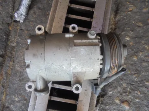 Συμπιεστής A-C (Κομπρέσορας) για FORD FOCUS (2004 - 2008) Mk2a (DA3 - C307) Συμπιεστής A-C (Κομπρέσορας) για FORD FOCUS (2004 - 2008) Mk2a (DA3 - C307)