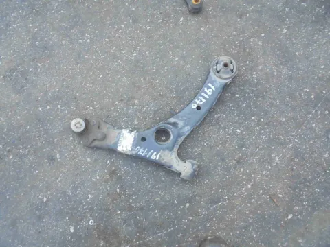 Ψαλίδι Εμπρός Δεξί για TOYOTA PRIUS (2003 - 2008) Παλέτα 1 *223343* Ψαλίδι Εμπρός Δεξί για TOYOTA PRIUS (2003 - 2008) Παλέτα 1 *223343*