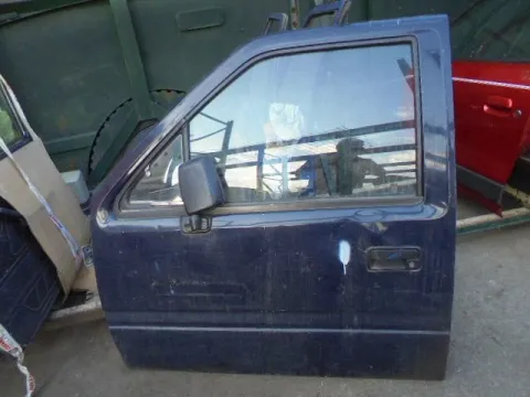 Πόρτα Εμπρός Αριστερή για ISUZU CAMPO (1988 - 1993) (TF) *ΔΒ* Πόρτα Εμπρός Αριστερή για ISUZU CAMPO (1988 - 1993) (TF) *ΔΒ*