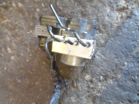 Μονάδα ABS 113040-41340 για TOYOTA COROLLA (2007 - 2010)