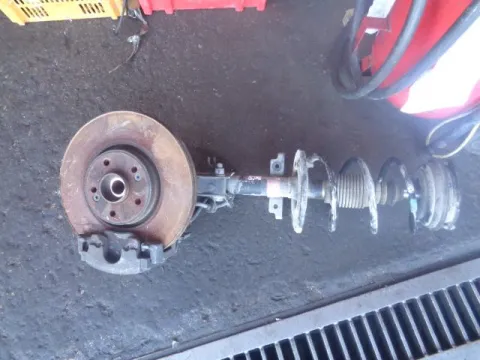 Άκρο Πλήρες Εμπρός Δεξί Με ABS για RENAULT LAGUNA (2001 - 2005) (BG) (KG) Άκρο Πλήρες Εμπρός Δεξί Με ABS για RENAULT LAGUNA (2001 - 2005) (BG) (KG)