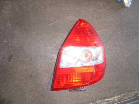 Φανάρι Πίσω Δεξί (Ελαττωματικό) για HONDA JAZZ (2005 - 2008) (GD) Φανάρι Πίσω Δεξί (Ελαττωματικό) για HONDA JAZZ (2005 - 2008) (GD)