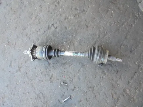 Ημιαξόνιο Εμπρός Αριστερό για SAAB 9-5 (1998 - 2005) (YS3E) Ημιαξόνιο Εμπρός Αριστερό για SAAB 9-5 (1998 - 2005) (YS3E)
