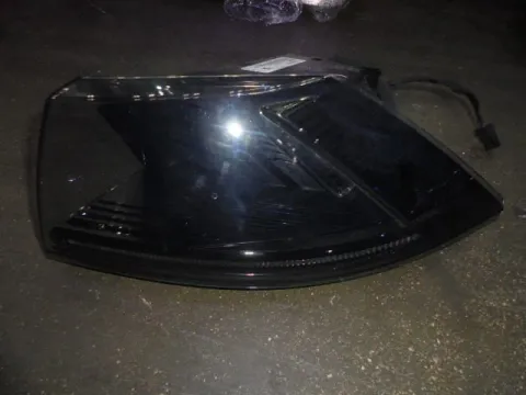 Φανάρι Πίσω Δεξί (Ελαττωματικό) για PEUGEOT 508 (2018 - ) Φανάρι Πίσω Δεξί (Ελαττωματικό) για PEUGEOT 508 (2018 - )