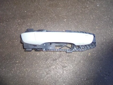 Πετούγια Πόρτας Εξωτερική Πίσω Δεξιά για VW POLO (2017 - ) () Πετούγια Πόρτας Εξωτερική Πίσω Δεξιά για VW POLO (2017 - ) ()