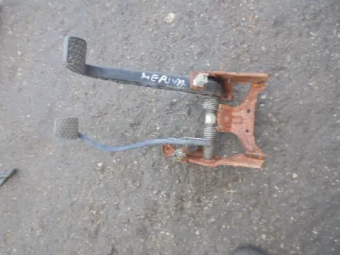 Σετ Πεταλιέρα για OPEL MERIVA (2003 - 2007) *ΔΒ* Σετ Πεταλιέρα για OPEL MERIVA (2003 - 2007) *ΔΒ*