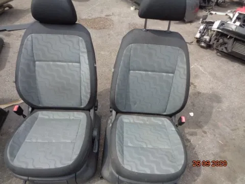 Καθίσματα Σετ Εμπρός Με Αερόσακους για SKODA FABIA (2007 - 2011) Καθίσματα Σετ Εμπρός Με Αερόσακους για SKODA FABIA (2007 - 2011)