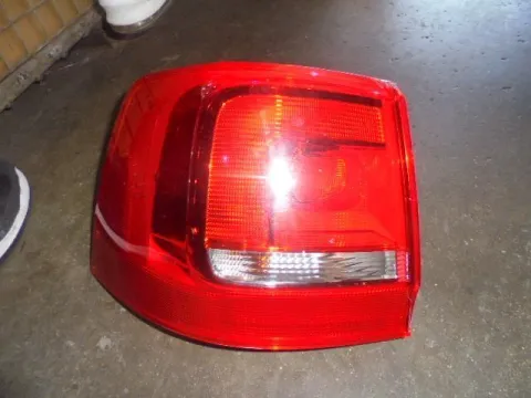 Φανάρι Πίσω Αριστερό για VW SHARAN (2011 - ) (7N) MPV - ΠΟΛΥΜΟΡΦΙΚΑ - 5dr Φανάρι Πίσω Αριστερό για VW SHARAN (2011 - ) (7N) MPV - ΠΟΛΥΜΟΡΦΙΚΑ - 5dr