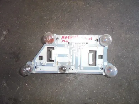 Φανάρι Πλακέτα Φανού Πίσω Αριστερά για TOYOTA AVENSIS (1997 - 2000) (T220) Sedan - 4dr Φανάρι Πλακέτα Φανού Πίσω Αριστερά για TOYOTA AVENSIS (1997 - 2000) (T220) Sedan - 4dr