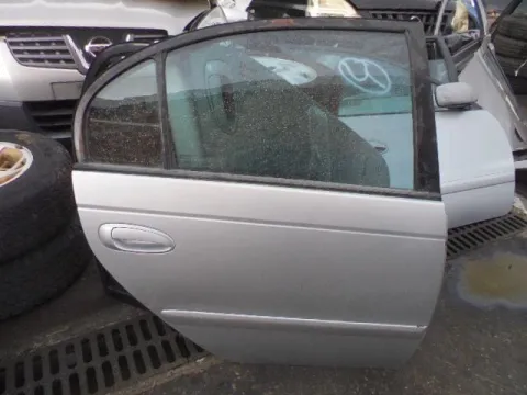 Πόρτα Πίσω Δεξιά για TOYOTA AVENSIS (1997 - 2000) (T220) Sedan - 4dr *Ε* Πόρτα Πίσω Δεξιά για TOYOTA AVENSIS (1997 - 2000) (T220) Sedan - 4dr *Ε*