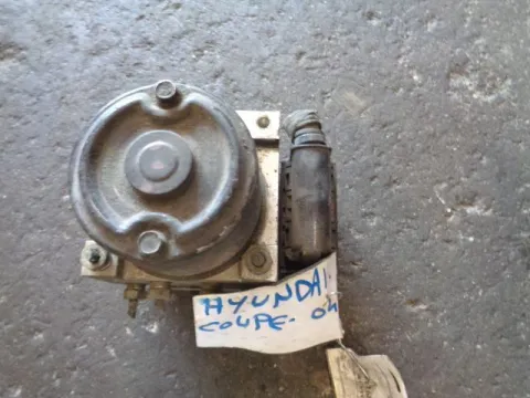 Μονάδα ABS 589202C000 για HYUNDAI COUPE (2001 - 2004) (GK) Μονάδα ABS 589202C000 για HYUNDAI COUPE (2001 - 2004) (GK)