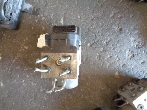 Μονάδα ABS 0265216424 για AUDI A4 (1999 - 2001) (8D) Μονάδα ABS 0265216424 για AUDI A4 (1999 - 2001) (8D)