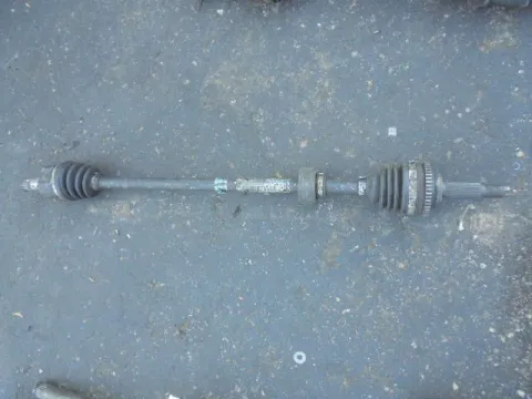 Ημιαξόνιο Εμπρός Αριστερό Με ABS για HYUNDAI i30 (2007 - 2012) Ημιαξόνιο Εμπρός Αριστερό Με ABS για HYUNDAI i30 (2007 - 2012)