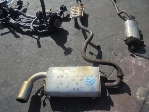 Καζανάκι Εξάτμισης Κομπλέ για SUBARU IMPREZA (2012 - ) ( ) *ΔΒ* Καζανάκι Εξάτμισης Κομπλέ για SUBARU IMPREZA (2012 - ) ( ) *ΔΒ*