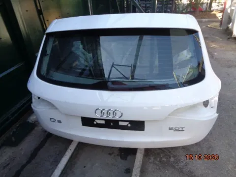 Πορτ-Μπαγκάζ για AUDI Q5 (2008 - 2013) (8R) Πορτ-Μπαγκάζ για AUDI Q5 (2008 - 2013) (8R)