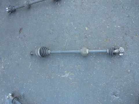 Ημιαξόνιο Εμπρός Δεξί Με ABS για TOYOTA COROLLA (2004 - 2007) (E120) Ημιαξόνιο Εμπρός Δεξί Με ABS για TOYOTA COROLLA (2004 - 2007) (E120)