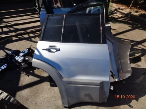 Πόρτα Πίσω Δεξιά για MITSUBISHI PAJERO SOGUN (2000 - 2002) (V70) *E* Πόρτα Πίσω Δεξιά για MITSUBISHI PAJERO SOGUN (2000 - 2002) (V70) *E*