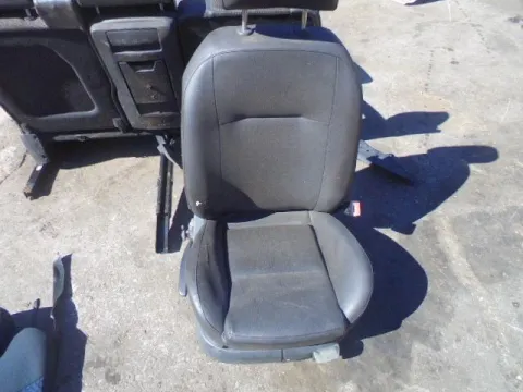 Καθίσματα Εμπρός Δεξιό Χ.Αερόσακο  για SKODA SUPERB (2003 - 2007) (3U4) *Α* Καθίσματα Εμπρός Δεξιό Χ.Αερόσακο  για SKODA SUPERB (2003 - 2007) (3U4) *Α*