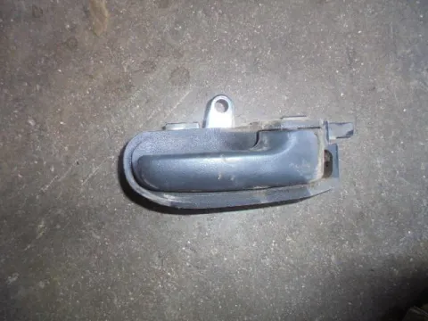 Πετούγια Πόρτας Εσωτερική Πίσω Δεξιά για TOYOTA YARIS (1999 - 2002) (XP10) , (2003 - 2005) (XP10) Πετούγια Πόρτας Εσωτερική Πίσω Δεξιά για TOYOTA YARIS (1999 - 2002) (XP10) , (2003 - 2005) (XP10)