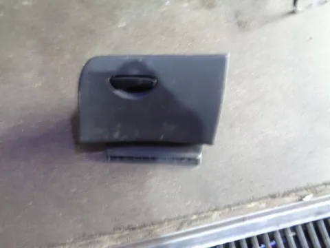 Ντουλαπάκι για FORD FOCUS (1998 - 2001) Mk1a *Γ* Ντουλαπάκι για FORD FOCUS (1998 - 2001) Mk1a *Γ*
