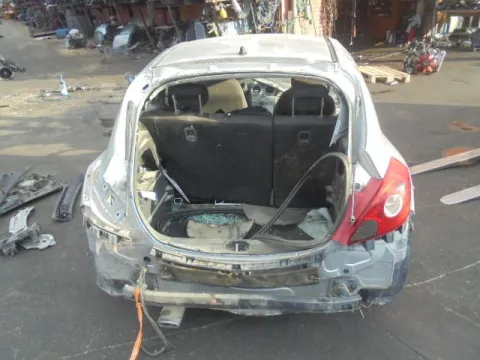 Τροπέτο Αμάξι κομπλέ Με Πίσω Άξονα Ταμπούρα -ABS για OPEL CORSA (2006 - 2011) D Hatchback - 3dr *ΔΒ* - 