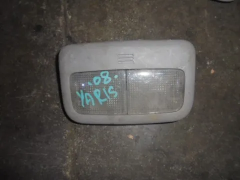 Μπλαφονίερα Οροφής για TOYOTA YARIS (2006 - 2009) (KL9) Μπλαφονίερα Οροφής για TOYOTA YARIS (2006 - 2009) (KL9)