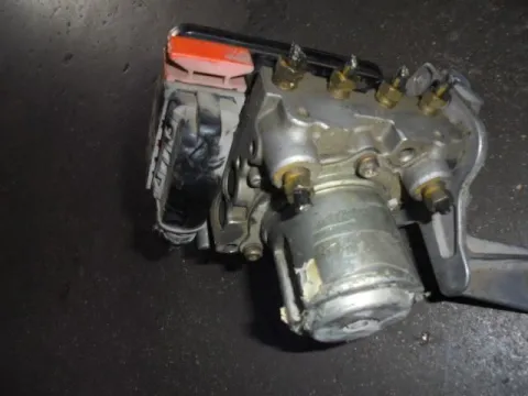 Μονάδα ABS SEA00 για HONDA ACCORD (2003 - 2005) (CL - M - N) Μονάδα ABS SEA00 για HONDA ACCORD (2003 - 2005) (CL - M - N)