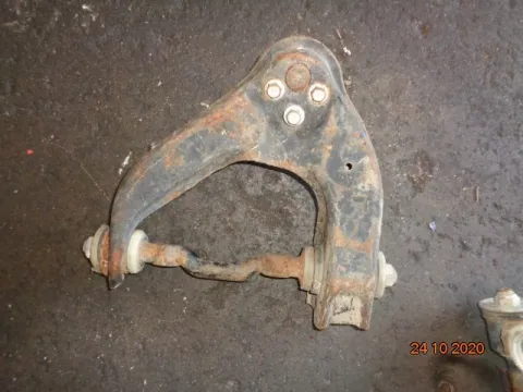 Ψαλίδι Εμπρός Δεξί Άνω για HYUNDAI H-100 (1993 - 1994)   ΠΑΛΕΤΑ *1*     *223225* Ψαλίδι Εμπρός Δεξί Άνω για HYUNDAI H-100 (1993 - 1994)   ΠΑΛΕΤΑ *1*     *223225*