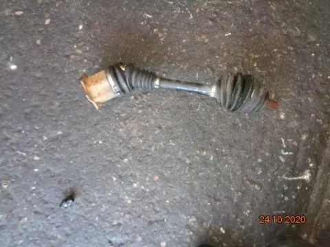 Ημιαξόνιο Εμπρός Αριστερό για VW PASSAT (2005 - 2011) (3C2) Ημιαξόνιο Εμπρός Αριστερό για VW PASSAT (2005 - 2011) (3C2)