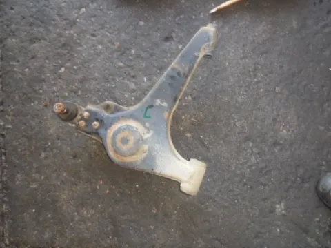 Ψαλίδι Εμπρός Αριστερό για FORD TRANSIT (1995 - 2000) (EA_) Van ΠΑΛΕΤΑ 1 *223962*