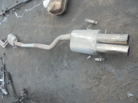 Καζανάκι Εξάτμισης Πίσω Κομπλέ για BMW 3 Series (2003 - 2005)((E46 F-L) *ΔΒ* Καζανάκι Εξάτμισης Πίσω Κομπλέ για BMW 3 Series (2003 - 2005)((E46 F-L) *ΔΒ*