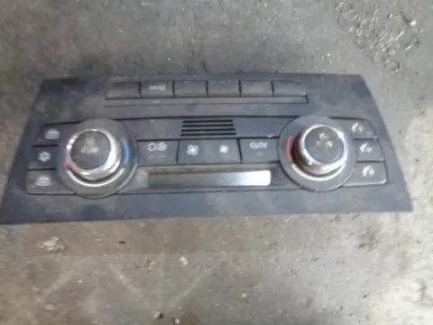 Χειριστήρια Καλοριφέρ 9162984-01 για BMW 3 Series (2005 - 2008) (E90-1-2-3) ΤΕΛΑΡΟ 4*253844 Χειριστήρια Καλοριφέρ 9162984-01 για BMW 3 Series (2005 - 2008) (E90-1-2-3) ΤΕΛΑΡΟ 4*253844