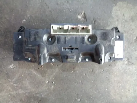 Χειριστήρια Καλοριφέρ Με Κλίμα 1P0907044D για SEAT LEON (2005 - 2009) (1P) -  Χειριστήρια Καλοριφέρ Με Κλίμα 1P0907044D για SEAT LEON (2005 - 2009) (1P) -