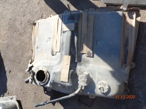 Δεξαμενή Καυσίμου (Ρεζερβουάρ) για TOYOTA RAV-4 (2004 - 2005) (XA20) *ΔΒ* Δεξαμενή Καυσίμου (Ρεζερβουάρ) για TOYOTA RAV-4 (2004 - 2005) (XA20) *ΔΒ*