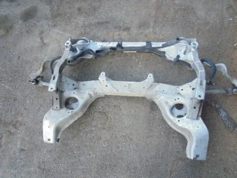 Γέφυρα Εμπρός  για BMW 3 Series (2005 - 2008) (E90-1-2-3) *ΔΒ* ΠΑΛΕΤΑ 251 *221953* Γέφυρα Εμπρός  για BMW 3 Series (2005 - 2008) (E90-1-2-3) *ΔΒ* ΠΑΛΕΤΑ 251 *221953*