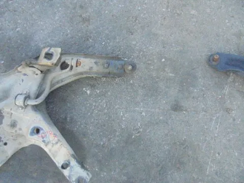 Ψαλίδι Εμπρός Δεξί για FORD ESCORT (1990 - 1992) MK5 *ΔΒ* ΠΑΛΕΤΑ 174 *207227* Ψαλίδι Εμπρός Δεξί για FORD ESCORT (1990 - 1992) MK5 *ΔΒ* ΠΑΛΕΤΑ 174 *207227*