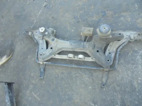 Γέφυρα Εμπρός  για SEAT IBIZA (1999 - 2002) (6K) *ΔΒ* Γέφυρα Εμπρός  για SEAT IBIZA (1999 - 2002) (6K) *ΔΒ*