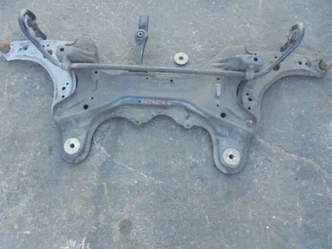 Γέφυρα Εμπρός  για SKODA OCTAVIA (1997 - 2000) 4 (1U2-5) *ΔΒ* ΠΑΛΕΤΑ 191 *208765* Γέφυρα Εμπρός  για SKODA OCTAVIA (1997 - 2000) 4 (1U2-5) *ΔΒ* ΠΑΛΕΤΑ 191 *208765*
