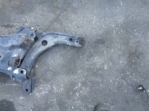 Ψαλίδι Εμπρός Δεξί για TOYOTA YARIS (2009 - 2012) (XP90) *ΔΒ* ΠΑΛΕΤΑ 189 *208763* Ψαλίδι Εμπρός Δεξί για TOYOTA YARIS (2009 - 2012) (XP90) *ΔΒ* ΠΑΛΕΤΑ 189 *208763*